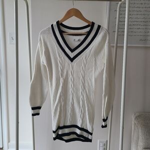Hollister Black and White V-Neck Sweater Dress